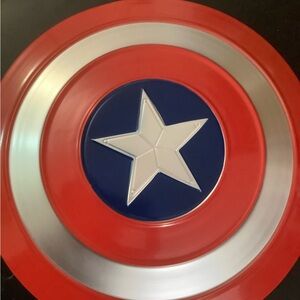 18 in Captain America shield.  Can be used for cosplay or hung up.